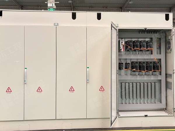 伺服控制柜選購要點：從性能到售后，全面解析如何選擇？