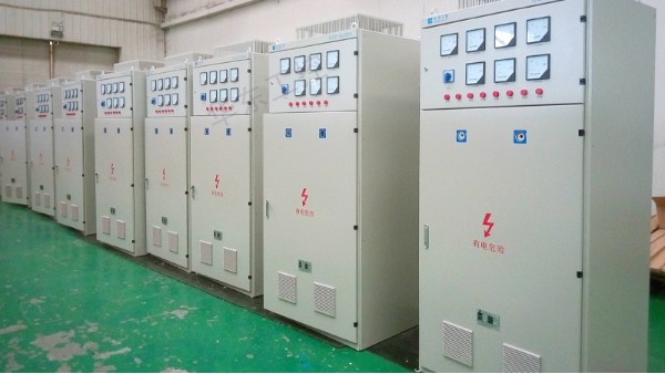 恒壓供水柜現(xiàn)場(chǎng)