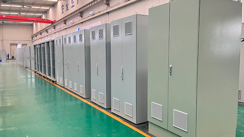 <i style='color:red'>定制控制柜</i>采購(gòu)全解析：華東工控如何賦能客戶決策